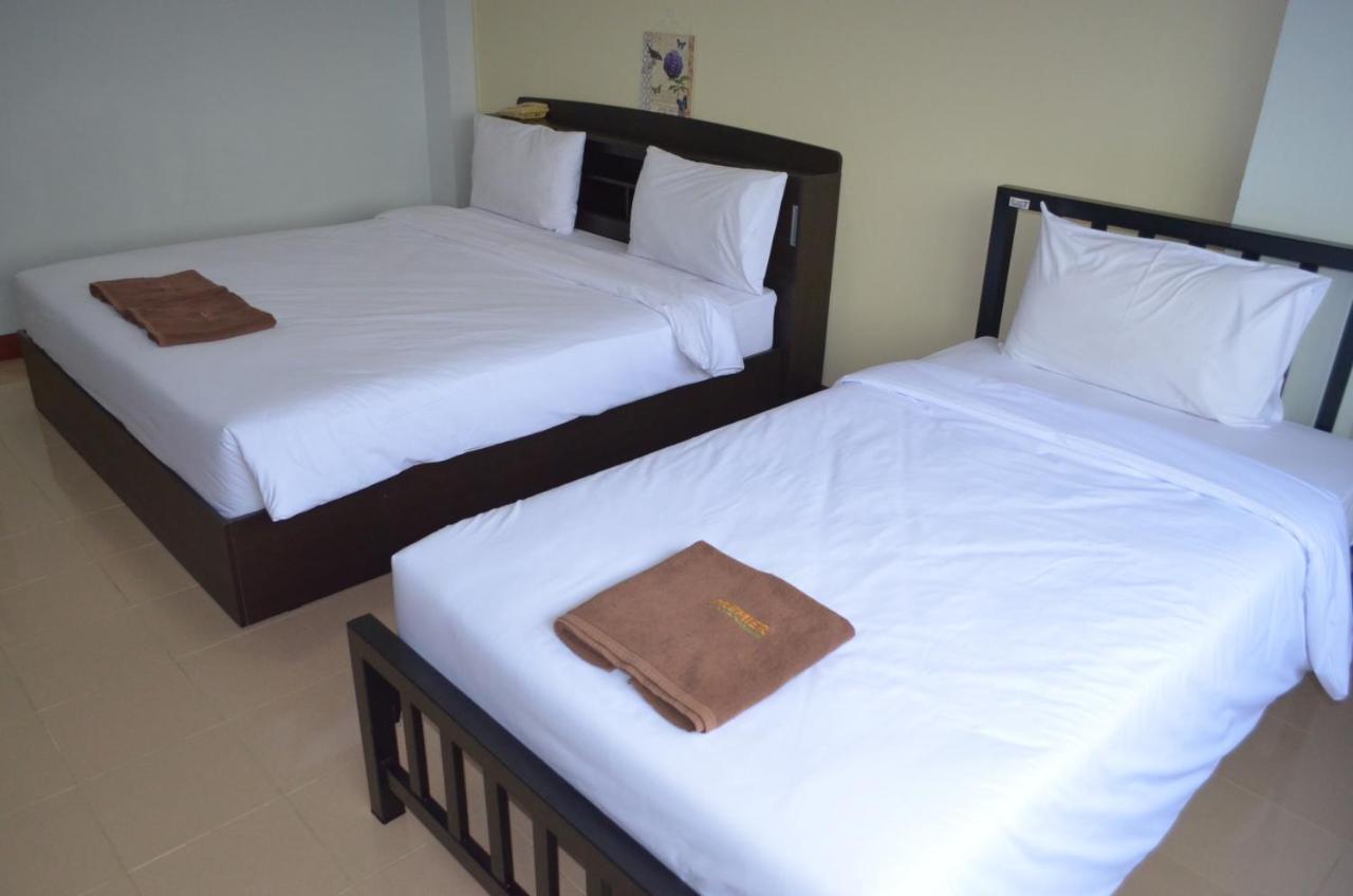 Premier Hotel Nakhon Si Thammarat Exterior foto